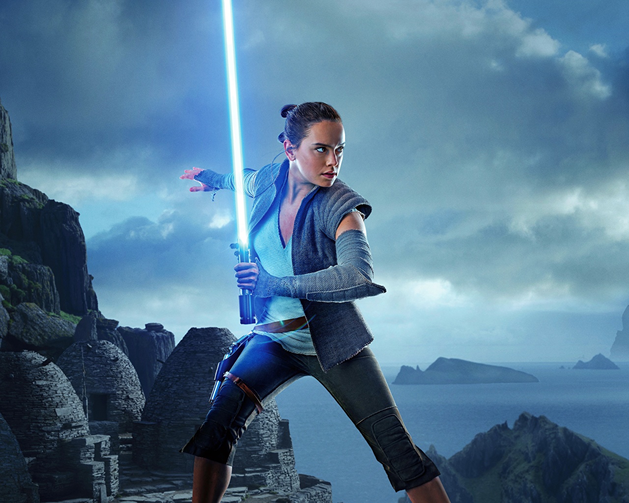 Star Wars The Last Jedi Daisy Ridley Swords 537615 1280x
